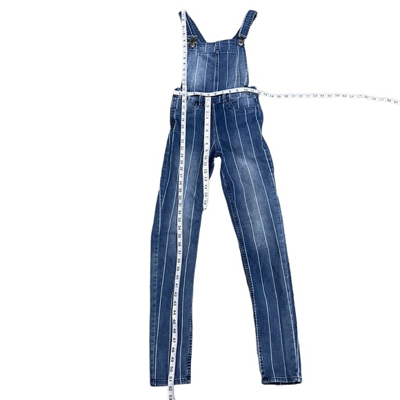 h&m Divided Women's Striped Adjustable Strap Denim Overalls Size 4 - Picture 4 of 6